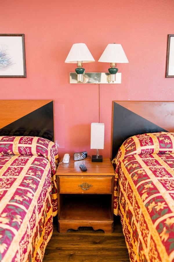 Motel Exclusive Quarters à Cleveland Extérieur photo