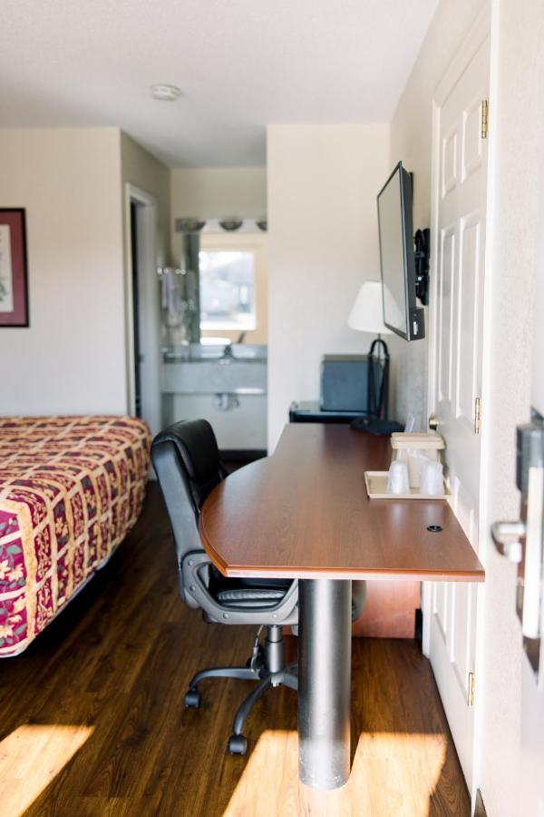 Motel Exclusive Quarters à Cleveland Extérieur photo